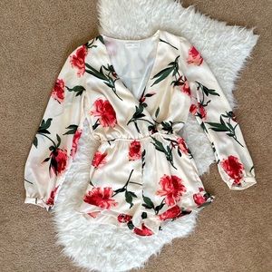 Emory Park (Nordstrom) Cream Floral Romper